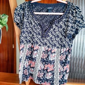 Lucky Brand Linen blend Floral Navy Tshirt Boho  medium